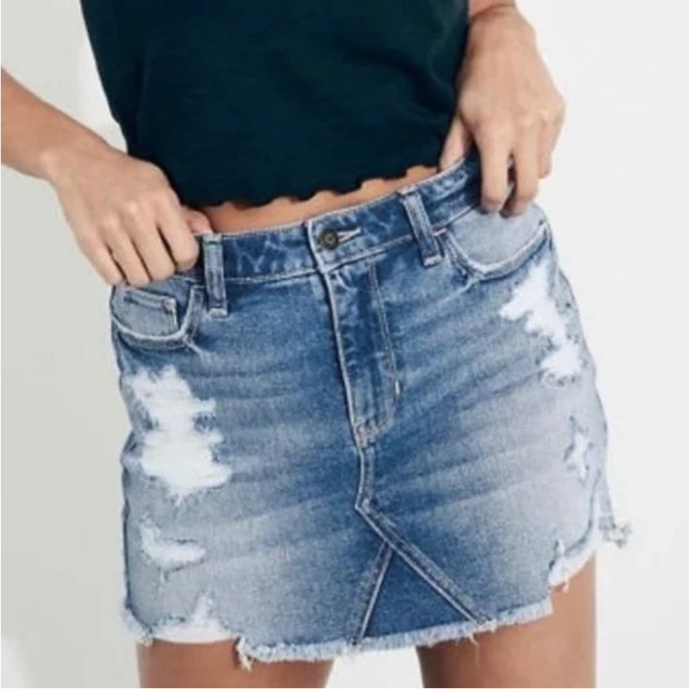 Hollister Distressed Denim Jean Skirt Vintage Stretch High Rise Womens Size 3 26